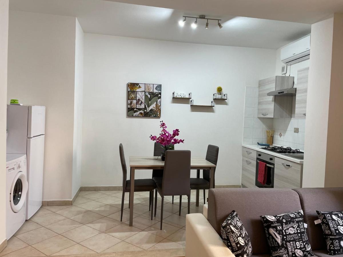 Civico 2 Lägenhet Sassari Exteriör bild